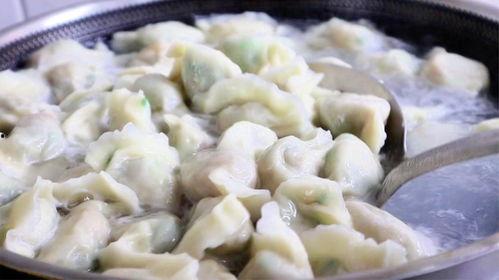 角瓜馅饺子怎么吃,家常美味，多样吃法尽享团圆时光
