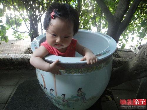 孩子搞笑吃瓜文案