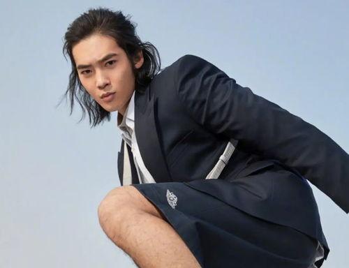 台湾吃瓜男星,揭秘他的星途与争议